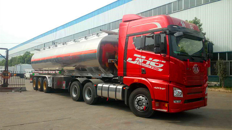 40噸半掛罐式車(chē)與鋁合金罐式車(chē) 油罐車(chē)的關(guān)鍵技術(shù)與應(yīng)用